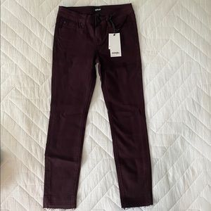 BNWT Hudson skinny burgundy jeans.